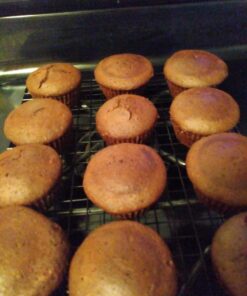 Amazon Basics Reusable Silicone Round Baking Cups, Muffin Liners, Pack of 12, Multicolor 30 71N3k1g8huL