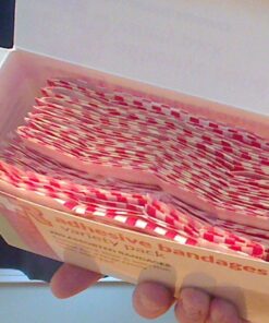 Ever Ready First Aid Quality Adhesive Bandages, Variety Pack of 280 Assorted Bandages,280 Count (Pack of 1) 28 71NHHwNcVDL