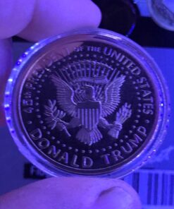 Aizics Mint Trump Coin 2017 Gold Inaugural Eagle Commemorative Donald Trump Coin 38mm. 45th President of The United States of America Certificate of Authenticity M.A.G.A. POTUS 19 71NMEAC4q4L