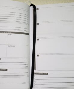 Panda Planner Undated Daily Planner - 90 Day Organization - Goals, Gratitude & Focus - Bonus Weekly & Monthly Agenda - Black - Hardcover Classic 45 71NaDlqoL
