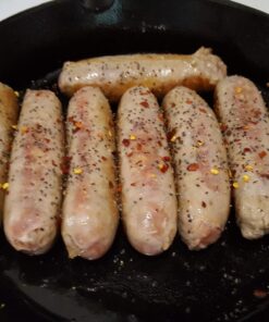 Lodge 10.25 Inch Cast Iron Pre-Seasoned Skillet – Signature Teardrop Handle - Use in the Oven, on the Stove, on the Grill, or Over a Campfire, Black 78 71NkR8YtxLL