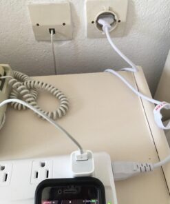 BESTEK Universal Travel Adapter 220V to 110V Voltage Converter with 6A 4-Port USB Charging and UK/AU/US/EU Worldwide Plug Adapter (White) white 34 71Nr92p2nlL