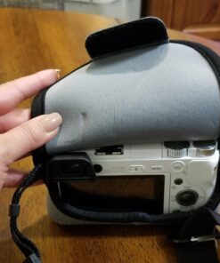 MegaGear MG064 Ultra Light Neoprene Camera Case Compatible with Sony Alpha A6400, A6500, A6300, A6000 (16-50 mm)-Gray (Model: MG065) Gray 32 71O159iLhhL