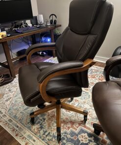 La-Z-Boy Delano Big & Tall Executive Office Chair, High Back Ergonomic Lumbar Support, Bonded Leather, Brown 51 71OJ0y5WHFL 1