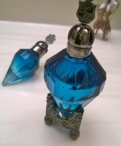 Tim Holtz Idea-ology Foundations Metal Box Feet, 4 Feet per pack, 1-1/2 x 2 Inches, Antique Nickel Finish, TH92821 , Silver 25 71OJFSnBBlL