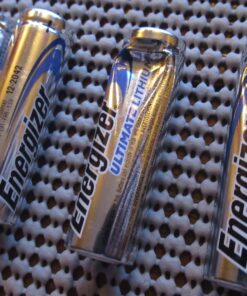 Energizer AA Batteries, Ultimate Double A Battery Lithium, 12 Count 12 Count (Pack of 1) 36 71OPZVFiHYL