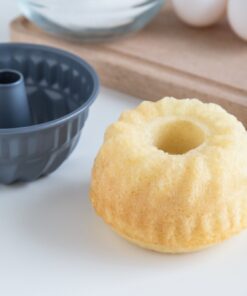 Fox Run Mini Fluted Pan with Center Tube, Preferred Non-Stick, 4-Inch 15 71OT20ZZ7 L