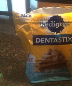 PEDIGREE DENTASTIX Large Dog Dental Treats Original Flavor Dental Bones, 2.08 lb. Value Pack (40 Treats)(Packaging May Vary) Chicken 40 Count (Pack of 1) 35 71OV5lknbQL