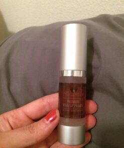 Premium Foundation Makeup Primer- anti aging fine lines wrinkles & pore minimizer primer - Enriched with Vitamin A C & E for flawless skin- Waterproof makeup base - Made in The USA 34 71OXN2hu2WL