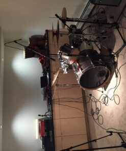 Focusrite Scarlett 18i8 (2nd Gen) USB Audio Interface with Pro Tools | First 21 71OXpcQtDvL