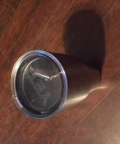 YETI Straw Lid for YETI Rambler Drinkware, Shatter-Proof and Dishwasher Safe 30 Ounce 21 71OdLmdOKKL