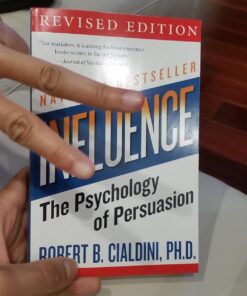 Influence: The Psychology of Persuasion, Revised Edition 26 71Oy DXEX2L