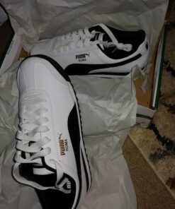 PUMA Men's Roma Basic Sneaker 10 White/Black Leather 37 71PDtZzU7sL