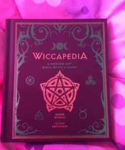 Wiccapedia: A Modern-Day White Witch's Guide (Volume 1) (The Modern-Day Witch) 34 71PGfOSlwML