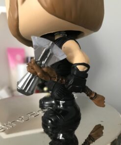 Funko POP! Marvel: Avengers Infinity War - Thor 21 71PKNbUTXVL