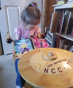 I Am Captain Kirk (Star Trek) (Little Golden Book) 12 71PVqET8X8L