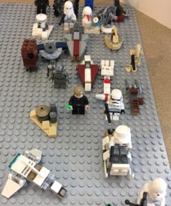 LEGO Star Wars 75146 Advent Calendar Building Kit (282 Piece) (Discontinued by Manufacturer) 18 71PWUsFtyPL