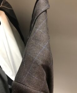 JS HANGER Wooden Suit Hangers, 6 Pack Extra-Wide Shoulder Wood Coat Hangers with Non Slip Pant Bar, Extra Smooth and Splinter Free Walnut Finish 25 71PlXclr6FL