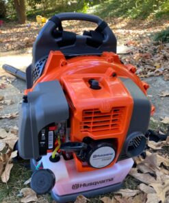 Husqvarna 350BT Gas Leaf Blower, 50.2-cc 2.1-HP 2-Cycle Backpack Leaf Blower with 692-CFM, 180-MPH, 21-N Powerful Clearing Performance and Ergonomic Harness System 25 71PnTgUbNCL