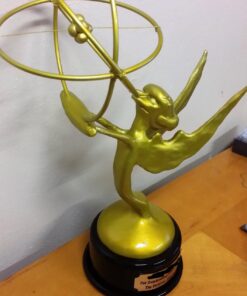 Super Sculpey Medium Gray, Premium, Non Toxic, Medium firmness, Sculpting Modeling Polymer clay, Oven Bake Clay, 1 pound bar. Great for all advanced sculptors, model makers and movie studios Multicolor 52 71PoZkcE vL