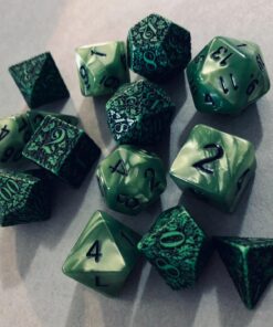 Q WORKSHOP Forest Engraved green & black RPG ornamented Dice Set 7 polyhedral pieces 11 71Q5q2cmn1L