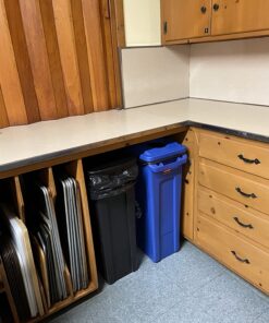 Rubbermaid Commercial Products Slim Jim Plastic Rectangular Recycling Bin with Venting Channels, 23 Gallon, Blue Recycling (FG354007BLUE) 1 38 71Q6X svpoL