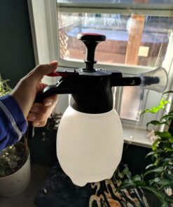 Solo 418 One-Hand Pressure Sprayer with Ergonomic Grip for Gardening, Fertilizing, Cleaning & General Use Spraying, 1 Liter 1 Litre 41 71Q7Ib36TrL