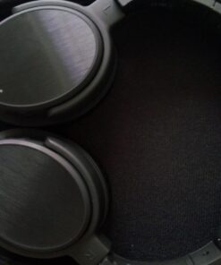 Alphasonik V50BT Bluetooth Headphones for Those Looking for a Pair of Wireless Headphones with Excellent Sound Quality. Bluetooth 5.0 connectivity and up to 30 Hours of Playtime on a Single Charge. 40 71Q9frG7EmL