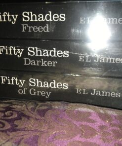 Fifty Shades Trilogy (Fifty Shades of Grey / Fifty Shades Darker / Fifty Shades Freed) 36 71QI42r986L