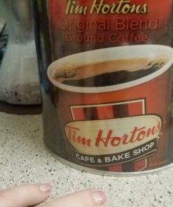 Tim Hortons Original Blend, Medium Roast Ground Coffee, Canada’s Favorite Coffee, Made with 100% Arabica Beans, 32.8 Ounce Canister 2.05 Pound (Pack of 1) 31 71QJUf374L