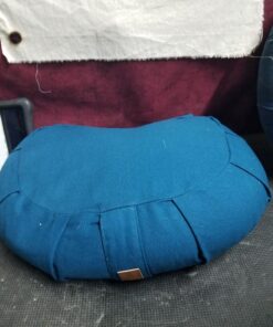 Seat Of Your Soul Crescent Meditation Cushion –10 Colors Half-Moon Yoga Pillow; Organic Cotton Zafu Cover & Zipper Liner to Adjust USA Buckwheat Hulls; Floor Pouf for Sitting Kids, Men or Women Aqua Teal 19 71QOfRMrjgL