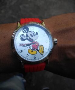Disney Mickey Mouse Adult Vintage Articulating Hands Analog Quartz Watch Silver, Silver, Black 32 71QPMUuBwJL