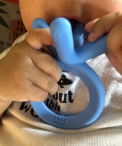 Comotomo Silicone Baby Teether, Blue, 1.75x1.75x3 Inch (Pack of 1) 1.75x1.75x3 Inch (Pack of 1) 25 71QWLxPptZL