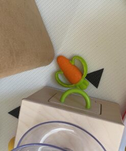 Infantino Lil' Nibbles Textured Silicone Baby Teether - Sensory Exploration and Teething Relief with Easy to Hold Handles, Orange Carrot, 0+ Months 30 71Qq9rQ0mL