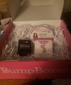 Bump Boxes 1st Trimester Pregnancy Gift Box for Expecting and First Time Moms 34 71QryP8CvwL