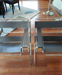 The Original Leather Recoloring Balm by Furniture Clinic - 16 Color Options - Leather Repair Kit for Furniture - Restore Couches, Car Seats, Clothing - Non-Toxic Leather Repair Cream (Dark Grey) Dark Grey 45 71QvwoL0zgL