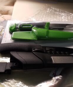 Morakniv Carbon Steel Fixed-Blade Bushcraft Survival Knife with Sheath and Fire Starter, Black, 4.3 Inch 24 71Qwp9zzGtL