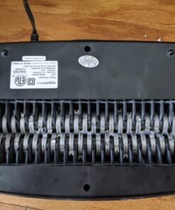 Amazon Basics 6 Sheet Cross Cut Paper and Credit Card Home Office Shredder with 3.8 Gallon Bin, Black 38 71R3RDSsPrL