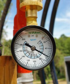 Camco Camper/RV Water Pressure Regulator | Protects RV Kitchen Small Appliances, Plumbing & Hoses | Reduces RV Water Pressure to Safe and Consistent 40-50 PSI | Drinking Water Safe (40055) 35 71RCWbvY7 L