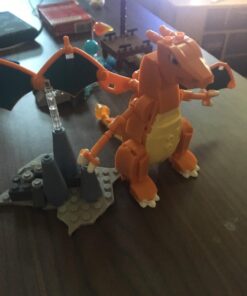 Mega Construx Pokemon Charizard Construction Set with character figures, Building Toys for Kids 198 Pieces 27 71RFX0I9oPL