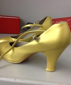 Angelus Acrylic Leather Paint-4oz.-Gold 4 Fl Oz (Pack of 1) Metallic Gold 21 71RIQNvJr9L