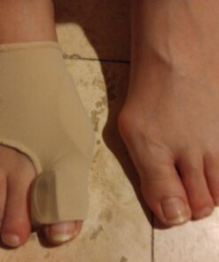 Flyen Bunion Corrector for Women and Men Bunion Pain Relief Protector Sleeves Kit - Relief Pain in Hallux Valgus, Big Toe Spacer Separators Brace Straighteners Splint 1 44 71RSDcpCvqL