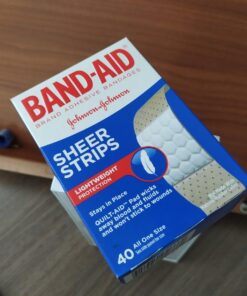 Band-Aid Brand Tru-Stay Sheer Strips Adhesive Bandages for First Aid and Wound Care, All One Size, 40 ct 40 Count (Pack of 1) 41 71RWIZJYptL 3