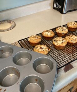 Wilton Recipe Right Muffin Pan, 12-Cup Non-Stick Muffin Pan Regular 12pcs 28 71S33vzFWkL