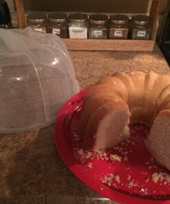 Nordic Ware Bundt Cake Keeper, Plastic, 13 in L X 12 in W X 7 in H, Red 41 71S81tQVMeL