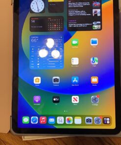 Apple iPad Air (5th Generation): with M1 chip, 10.9-inch Liquid Retina Display, 64GB, Wi-Fi 6, 12MP front/12MP Back Camera, Touch ID, All-Day Battery Life – Purple WiFi Without AppleCare+ 37 71SK9vs1f6L