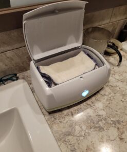 Prince Lionheart Warmies Wipes Warmer Designed for Reusable Cloth Wipes | Soft Glow Nighlight | Includes 1 everFRESH Pillow and 4 Warmies Cloth Wipes Bamboo,Fresh 1 x Warmies Wipes Warmer 36 71SRH9raDCL