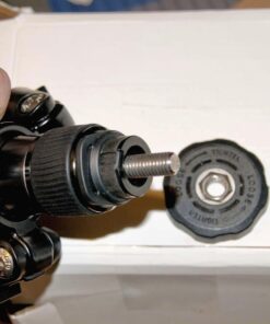 Neewer Carbon Fiber 66 inches/168 centimeters Camera Tripod Monopod with 360 Degree Ball Head,1/4 inch Quick Shoe Plate,Bag for DSLR Camera,Video Camcorder,Load up to 26.5 pounds/12 kilograms 111 71SRiuZuZJL