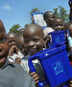 Alternative view of LifeStraw Family 1.0 Portable Gravity Powered Water Purifier for Emergency Preparedness and Camping