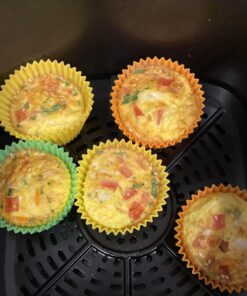 Amazon Basics Reusable Silicone Round Baking Cups, Muffin Liners, Pack of 12, Multicolor 38 71SUGgLAU L